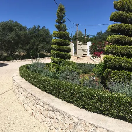 فيلة With Private Pool, Sea And Mountain Views Karavádhos
